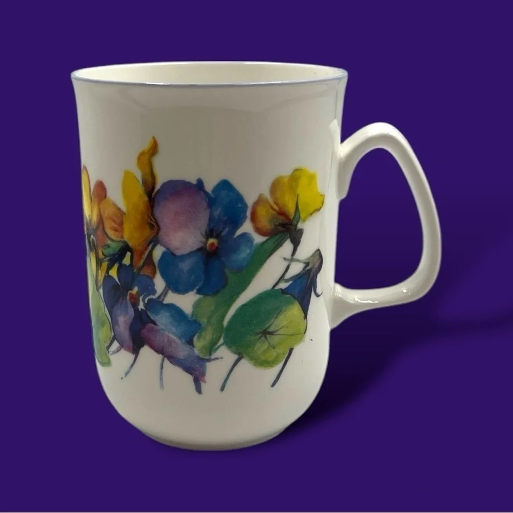 Ann Anderson Studio Rose of England Pansy Teacup Bone China